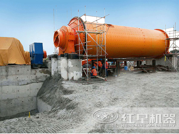 大型水泥半岛在线(中国)生产现场